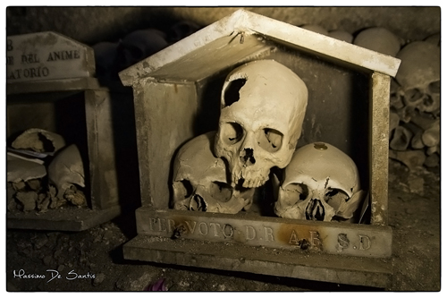 Cimitero delle Fontanelle Napoli